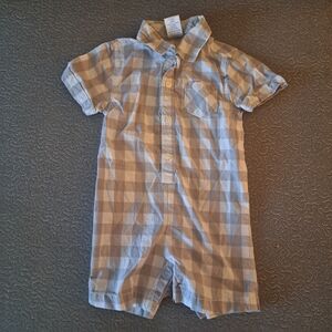 Gymboree Gray and White Bodysuit One Piece